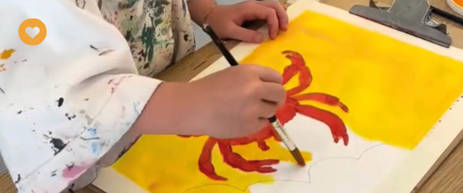 Billede af barn der maler